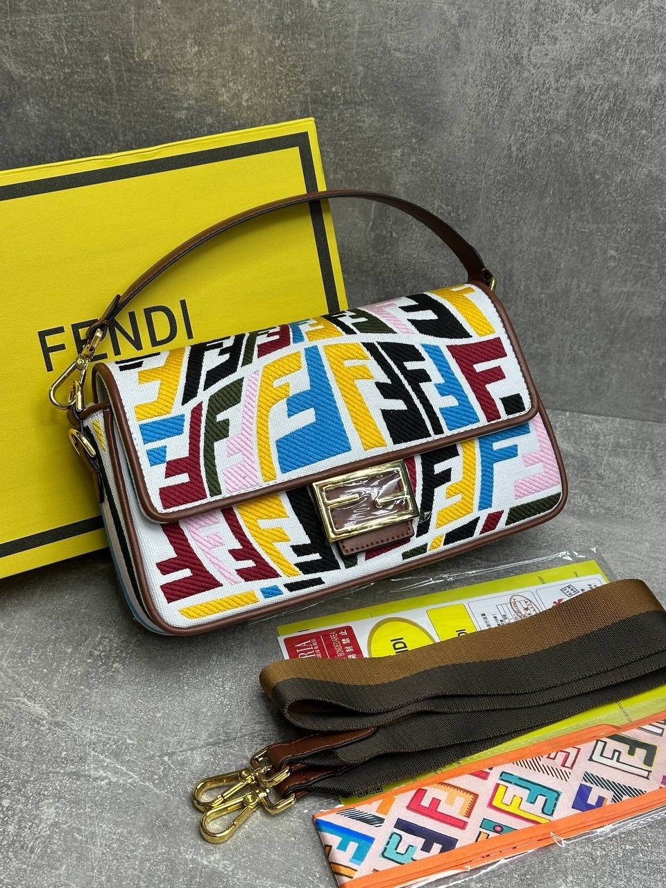 fendi сумка,сумка женская fendi,fendi сумка на плечо,fendi сумка fendi,сумки