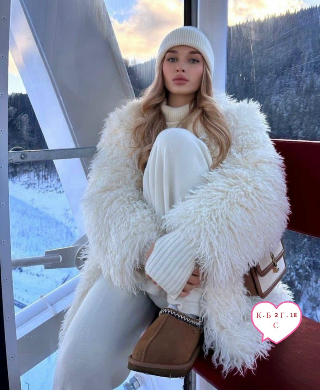 белая шуба,искусственная шуба,женская шуба,шубка,пушистое пальто