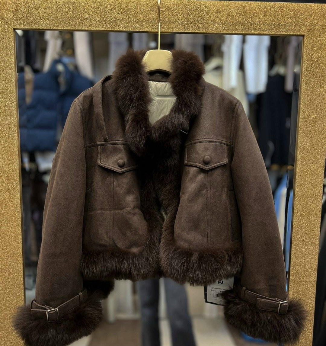 меховая куртка,модная куртка,куртка с воротником,куртка комбинированная,куртка из меха