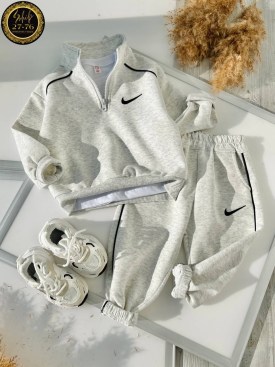 Костюм