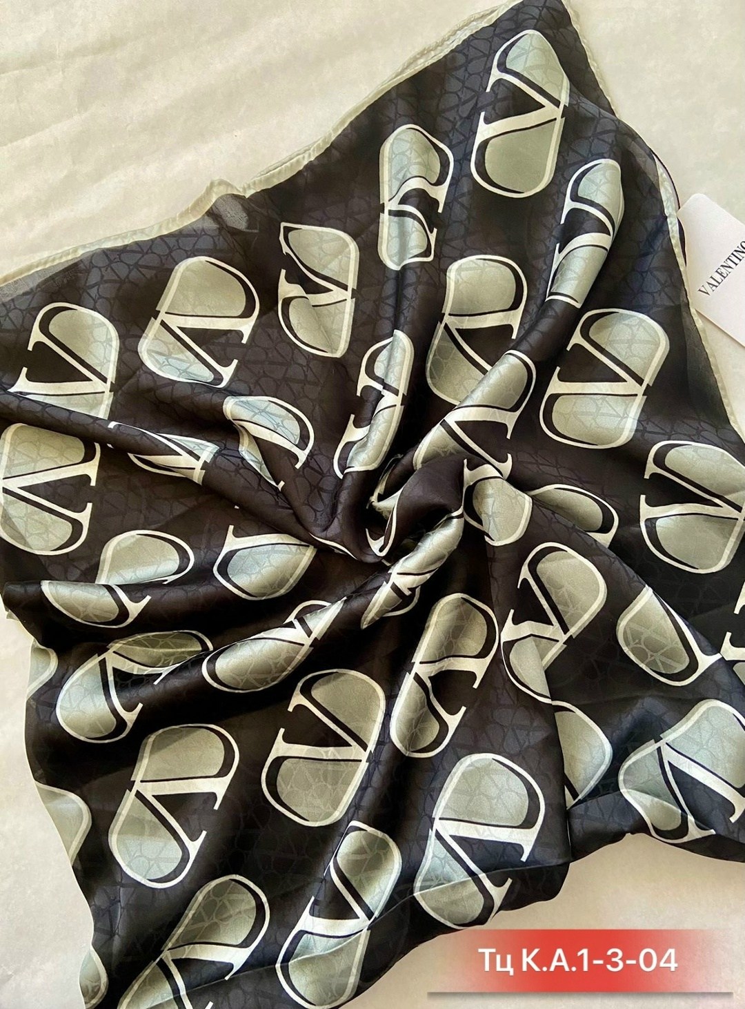 платки шарф,палантин платок,новинки платок,женские платки,платки шелковые