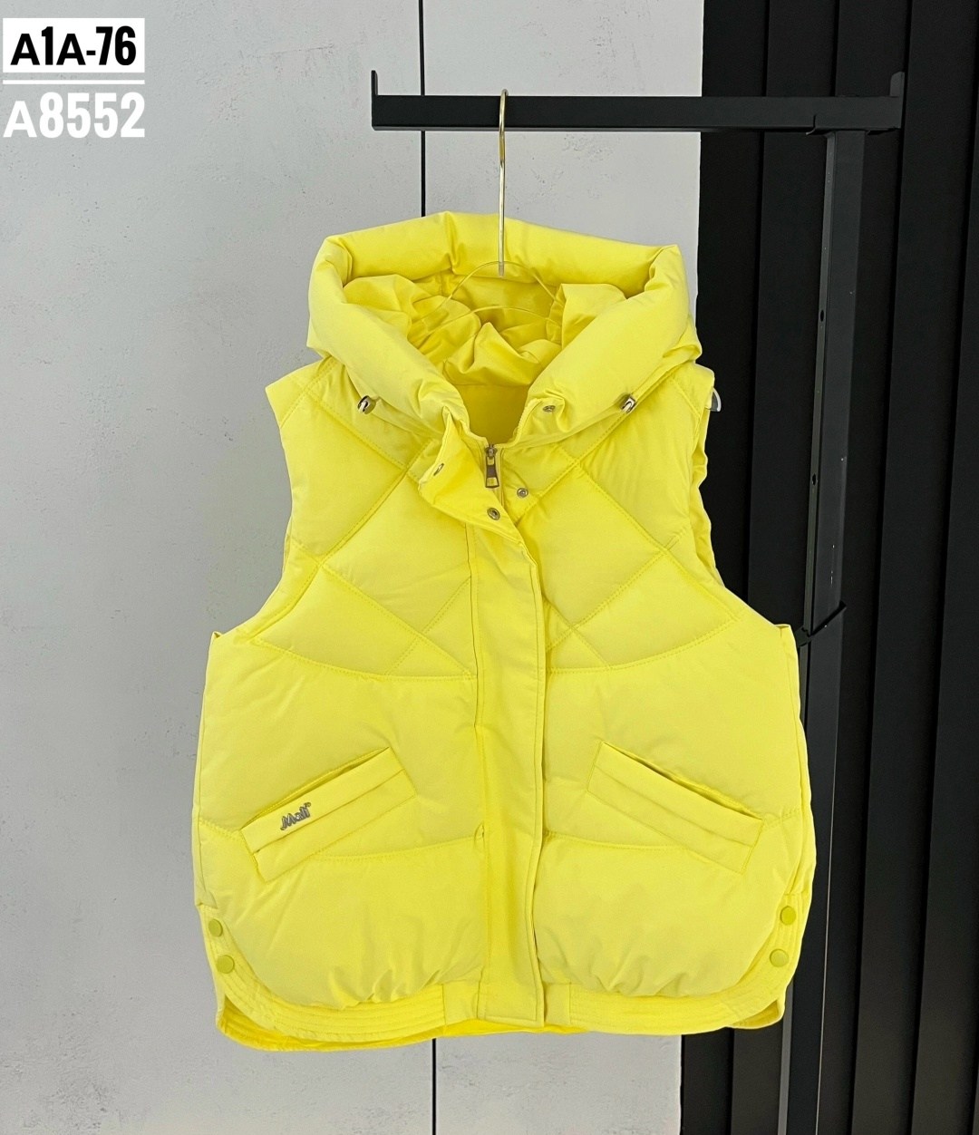 желтая жилетка женская,жилетка женская,жилетка подростковая,женские жилеты,жилет детский