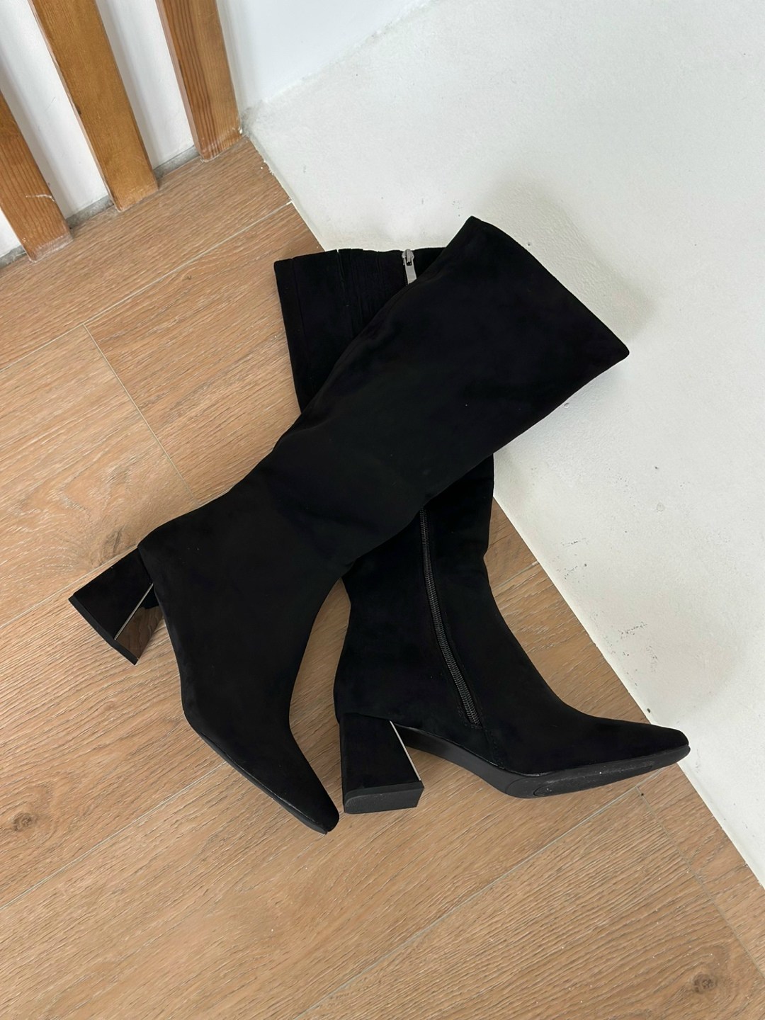 замшевые сапоги на каблуке,сапоги замшевые,сапоги демисезонные,сапоги женские замшевые,