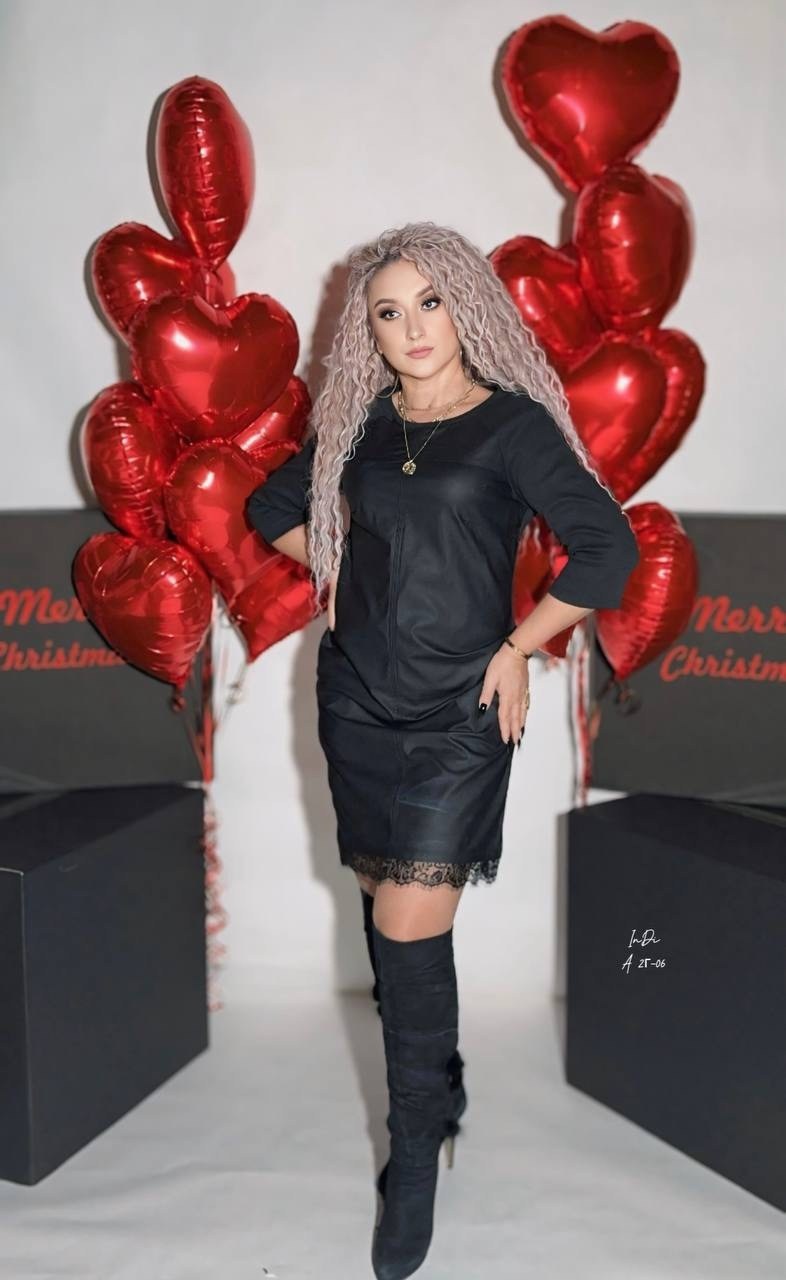 платье из экокожи,нарядное платье,платье с гипюром,кожаное платье,платье