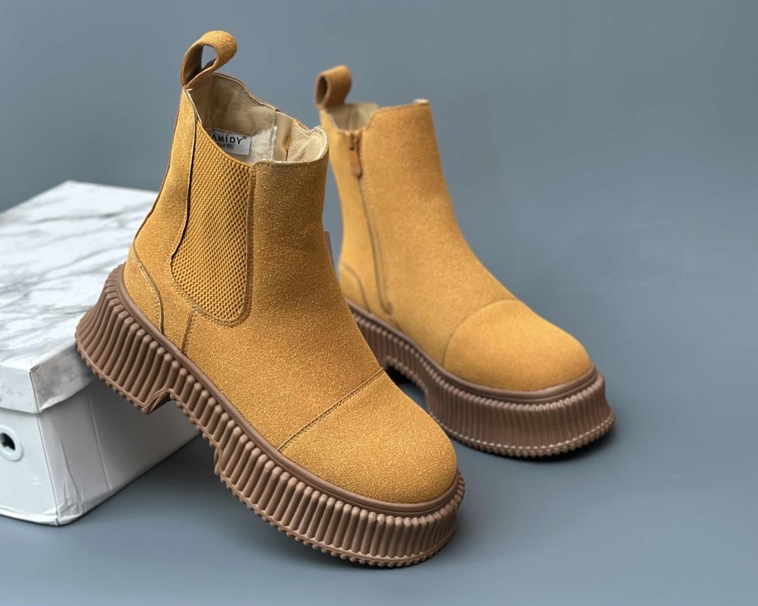 ,теплая ,ботинки,ботинки модные,зимняя женская