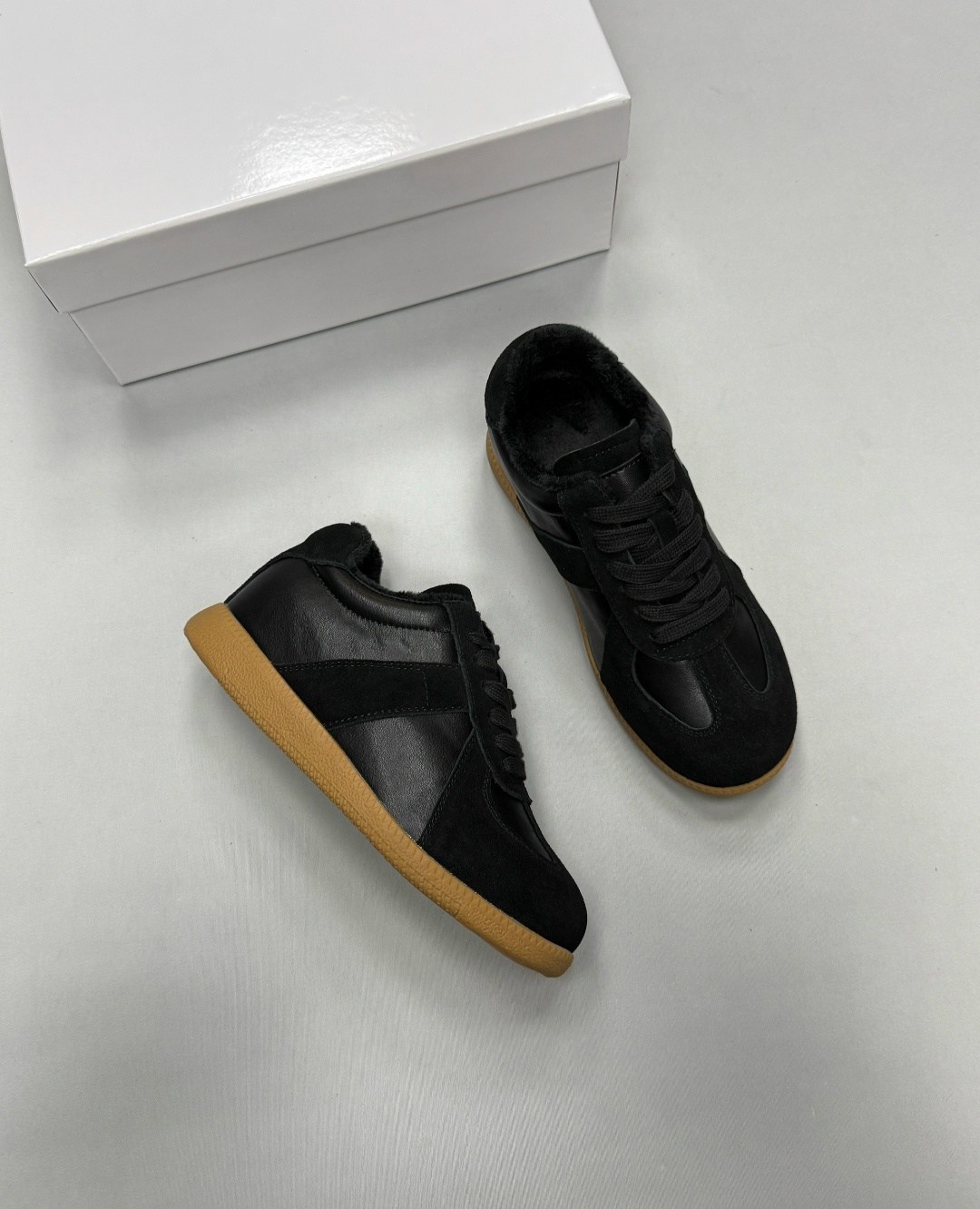 ,обуви, женская,кроссовки женскиe,кроссовки женские мужские