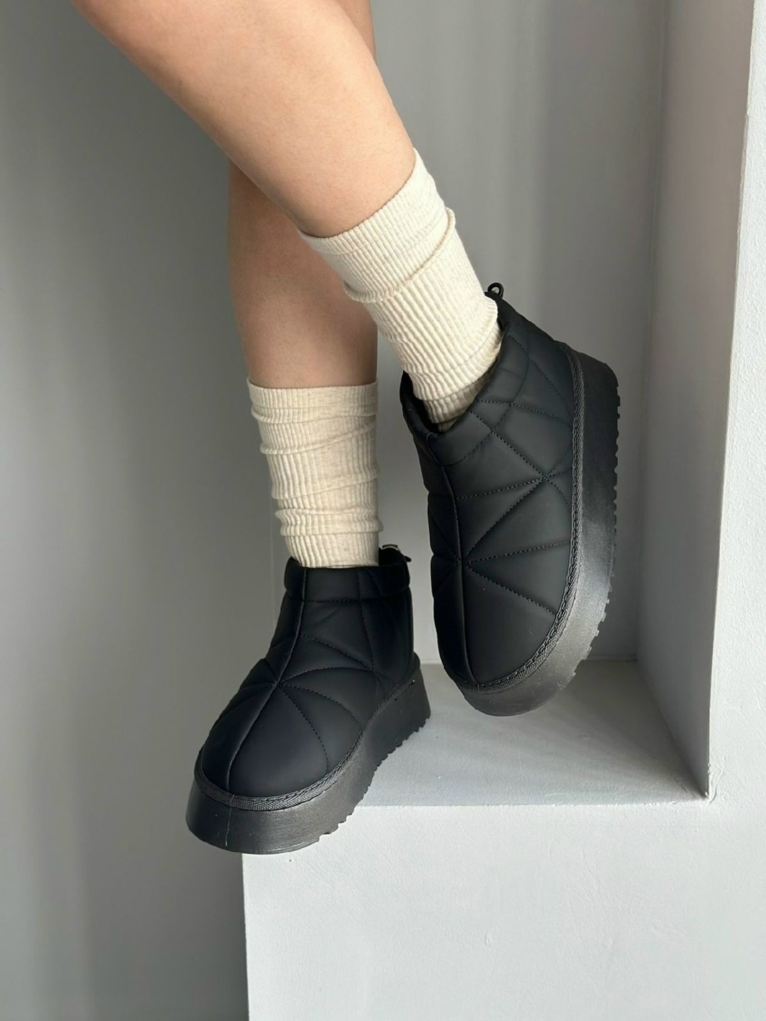 ,угги дутики женские короткие на высокой платформе,дутики женские,угги женские,дутики женские короткие