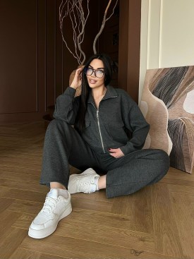 Костюм