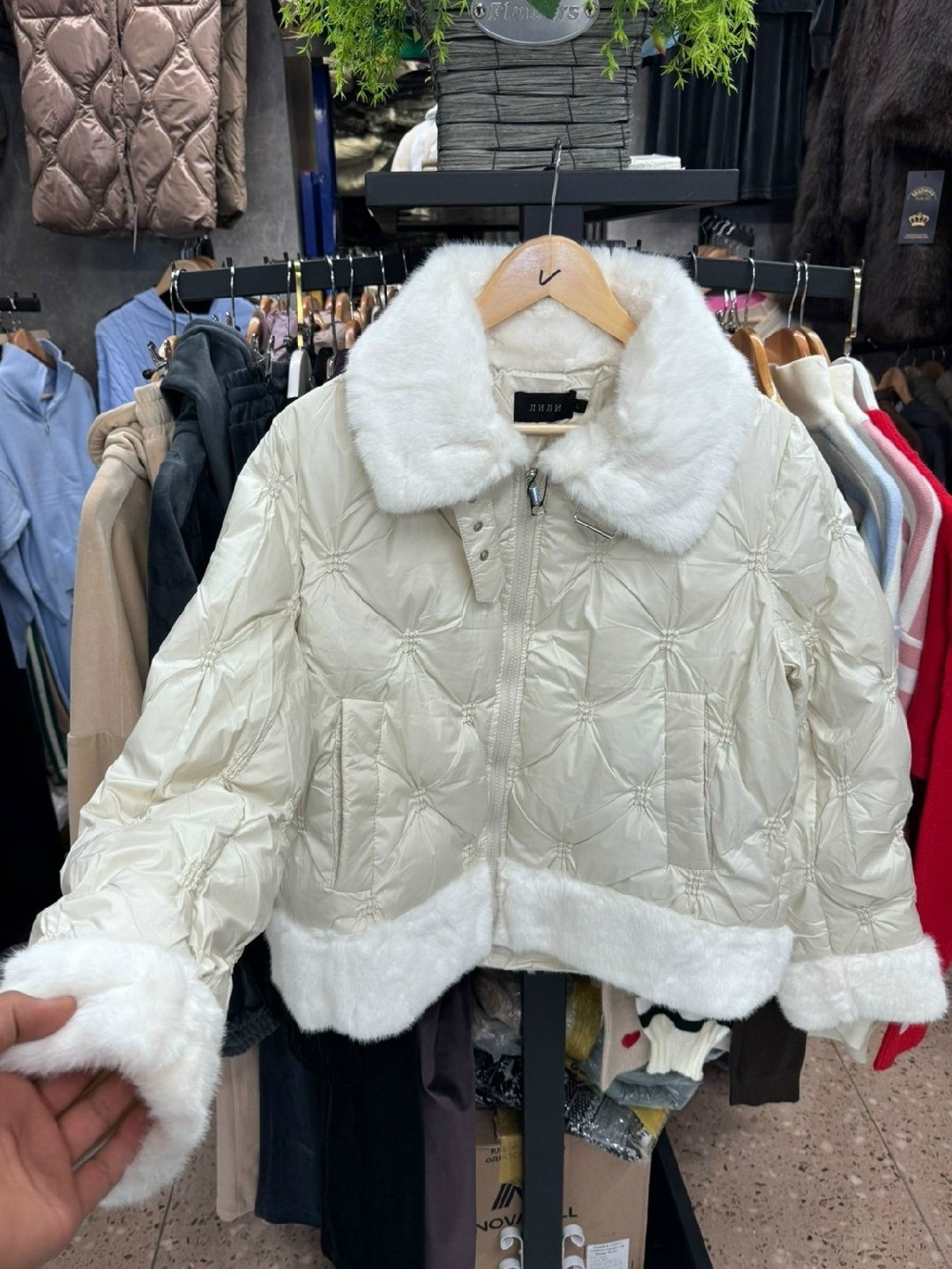 зимние куртки,куртка пуховик,куртка женская,куртка меховая,женские пуховики