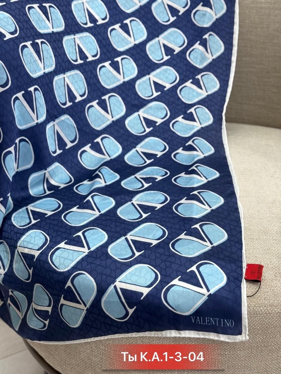 платки шарф,палантин платок,новинки платок,женские платки,платки шелковые