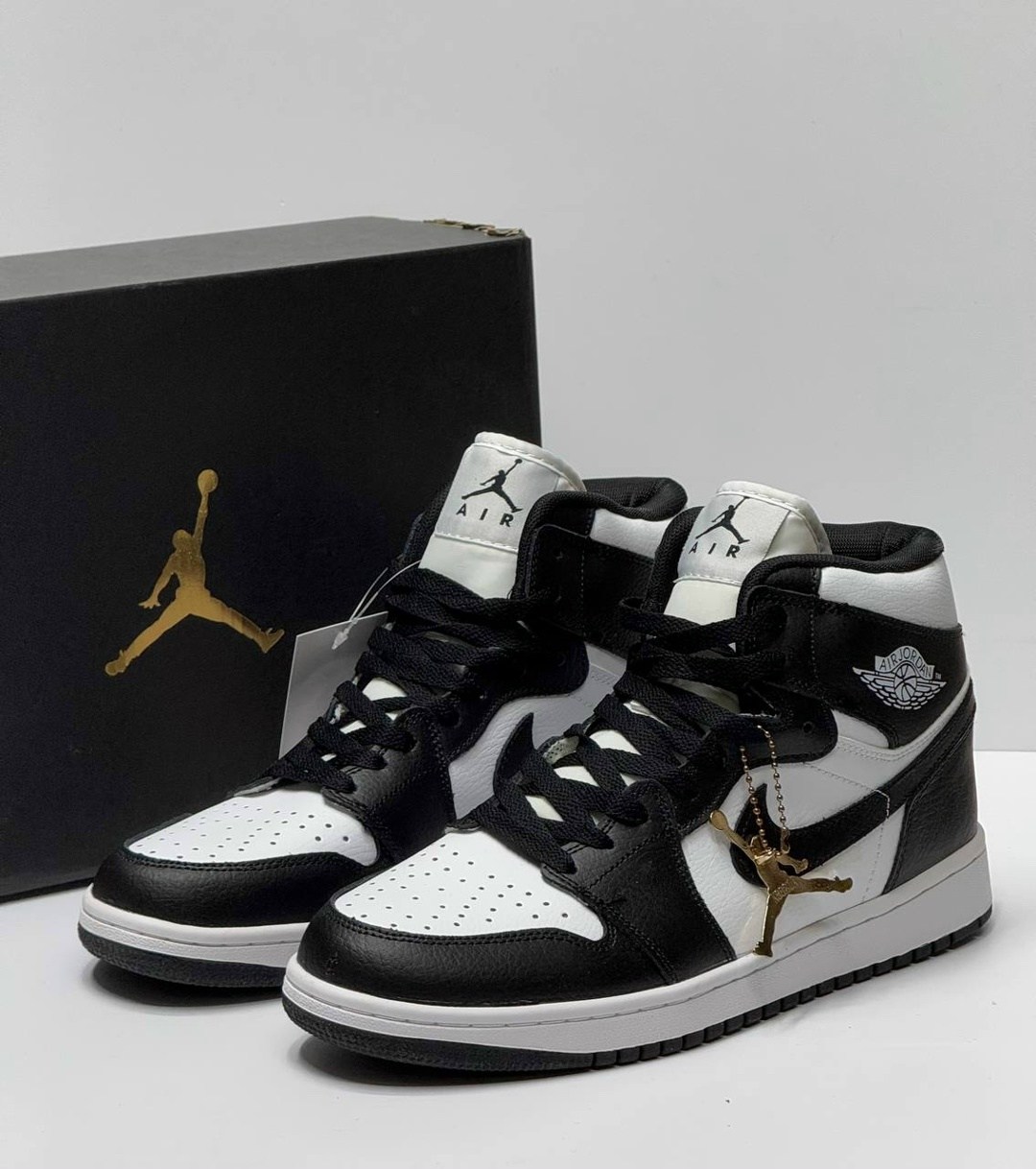 кроссовки nike air jordan 1,nike air jordan 1 mid,кроссовки nike air jordan 1 retro,кроссовки nike air jordan 1 retro high og,кроссовки женские nike air jordan 1