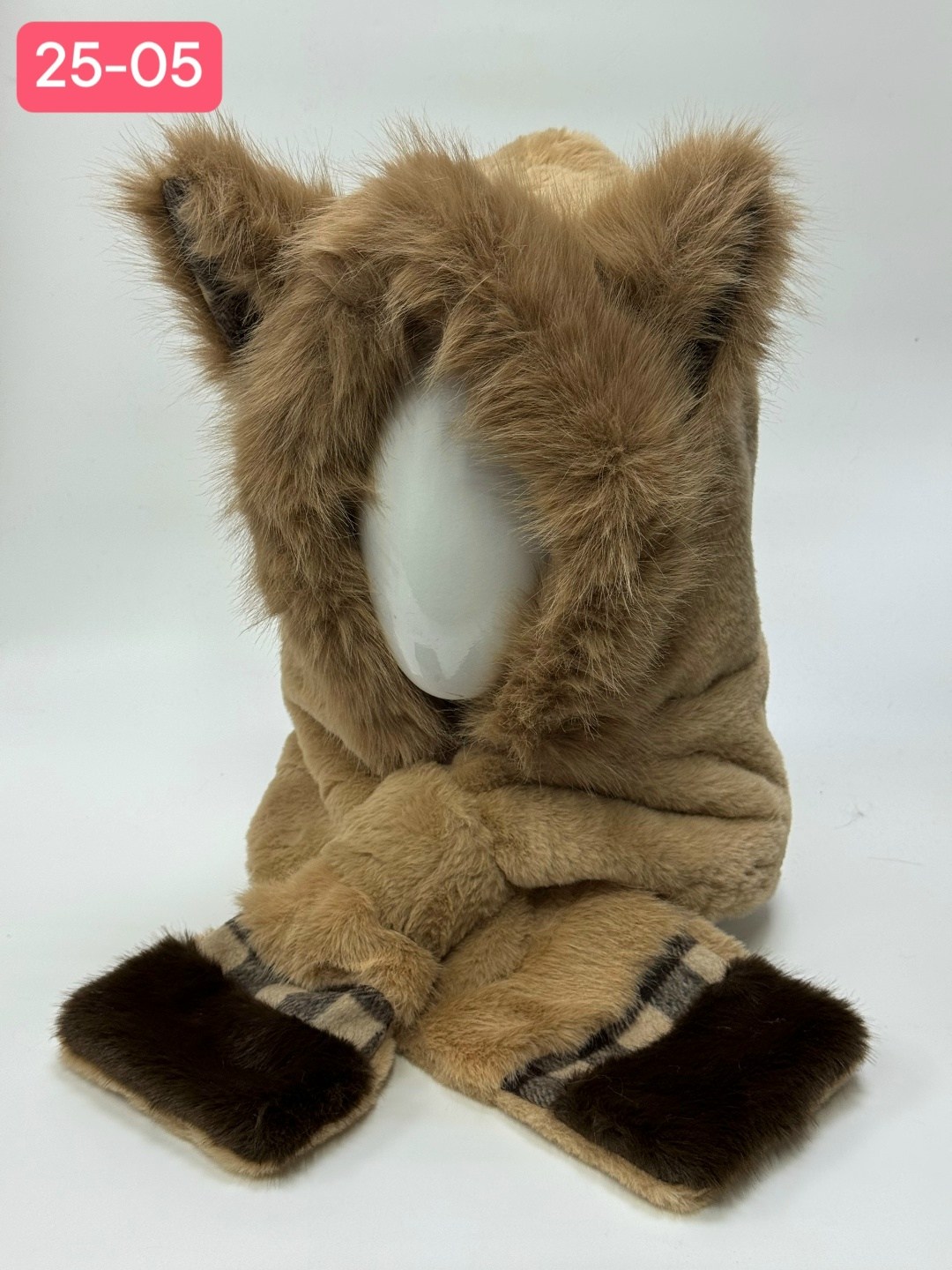 шапка с шарфом,шапка комплект шарфом,шарф с капюшоном,плюшевая шапка,шапка шарф с ушками