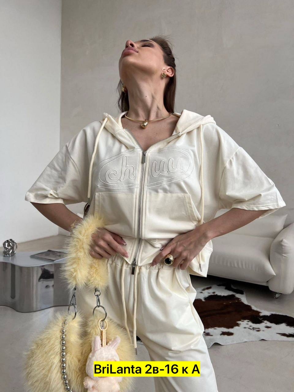 спортивные костюмы женские,костюмы женские,костюмы спортивные,костюм женские спортивные костюмы,стильные женские костюмы