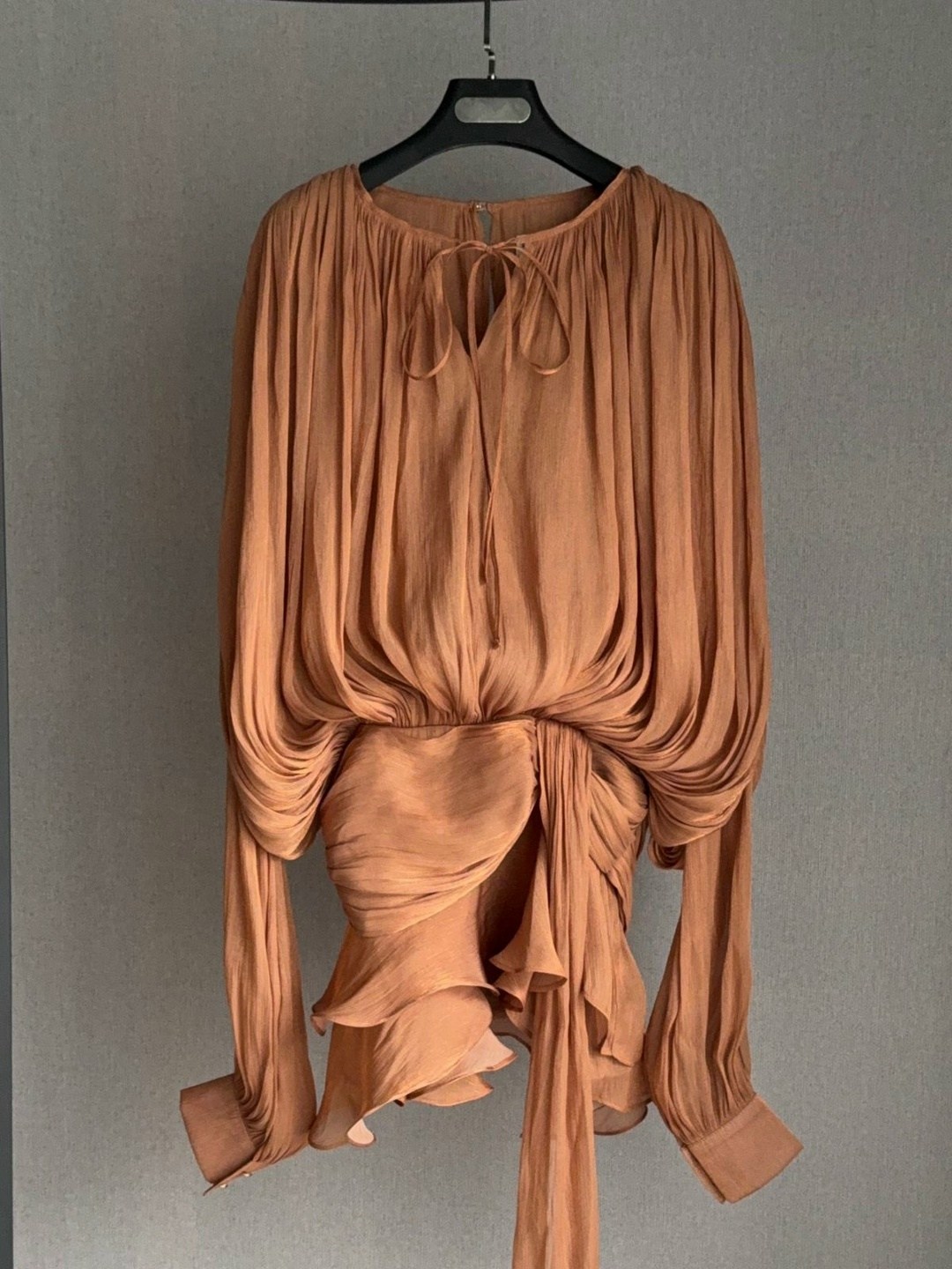 платье с оборками,платье стильное,платье,свободное платье,женская платье