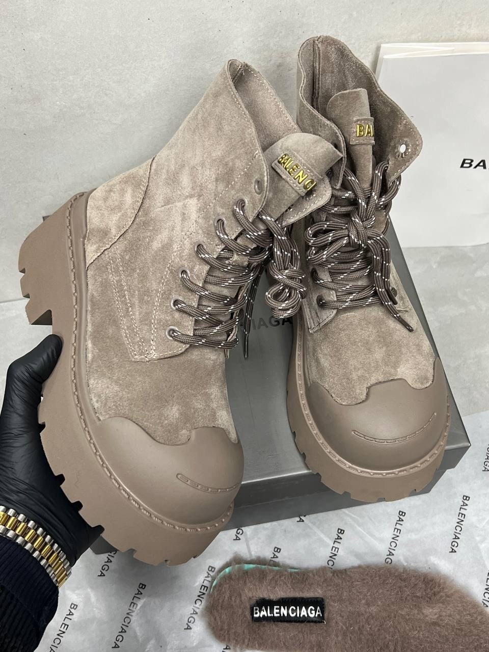 ботинки balenciaga,,balenciaga зимние ботинки,balenciaga ,женские ботинки