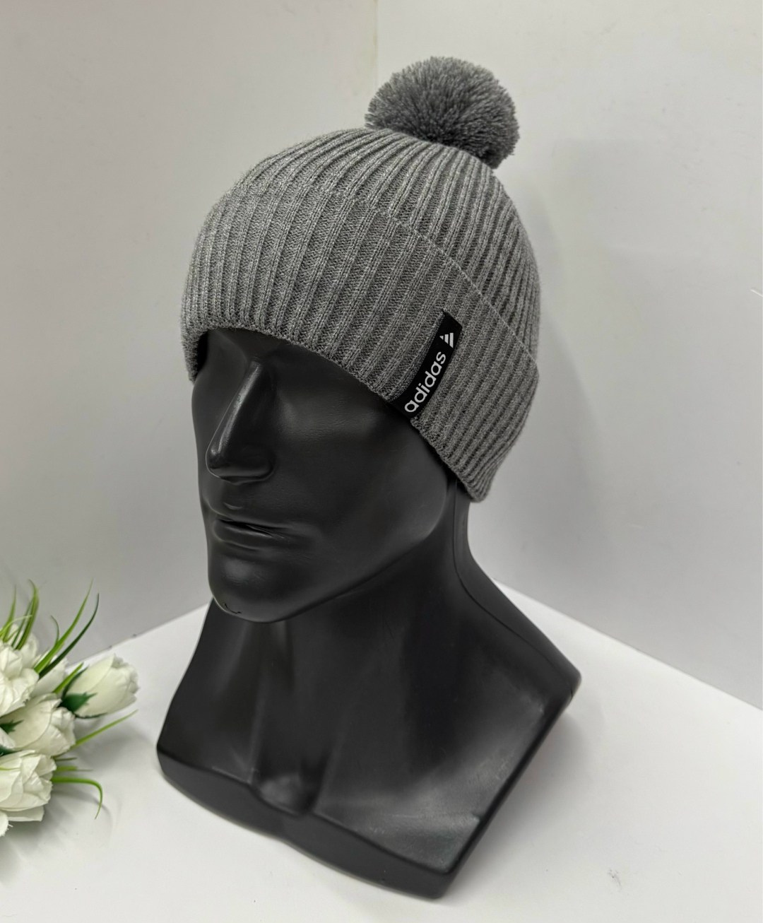 мужская шапка,шапка мужская зимняя,шапка с помпоном мужская,шапка,шапка зимняя