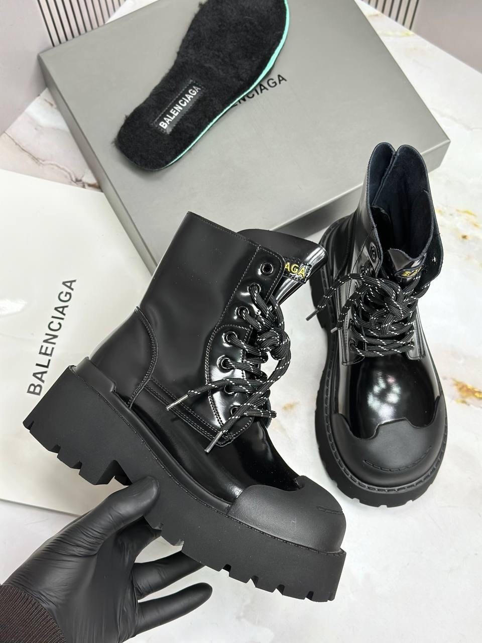 ботинки balenciaga,ботинки женские,ботинки баленсиага,ботинки баленсиага женские,большие ботинки баленсиага