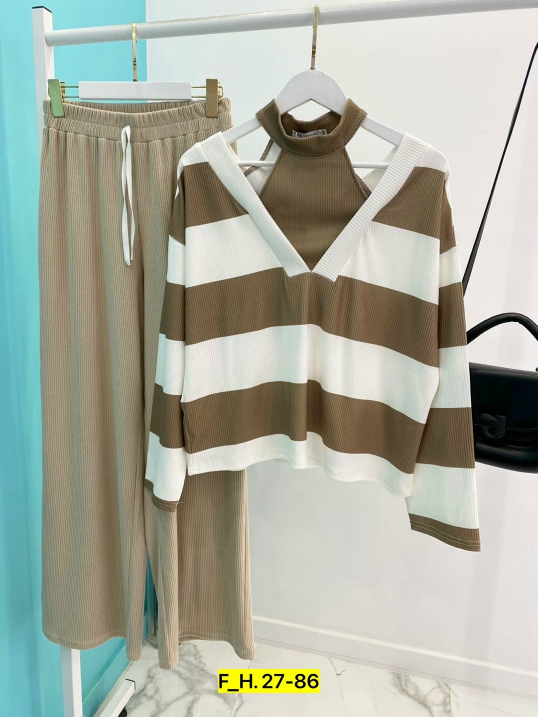 костюмы двойки,костюм с кофтой,женские костюмы,костюм с брюками,женский костюм двойка