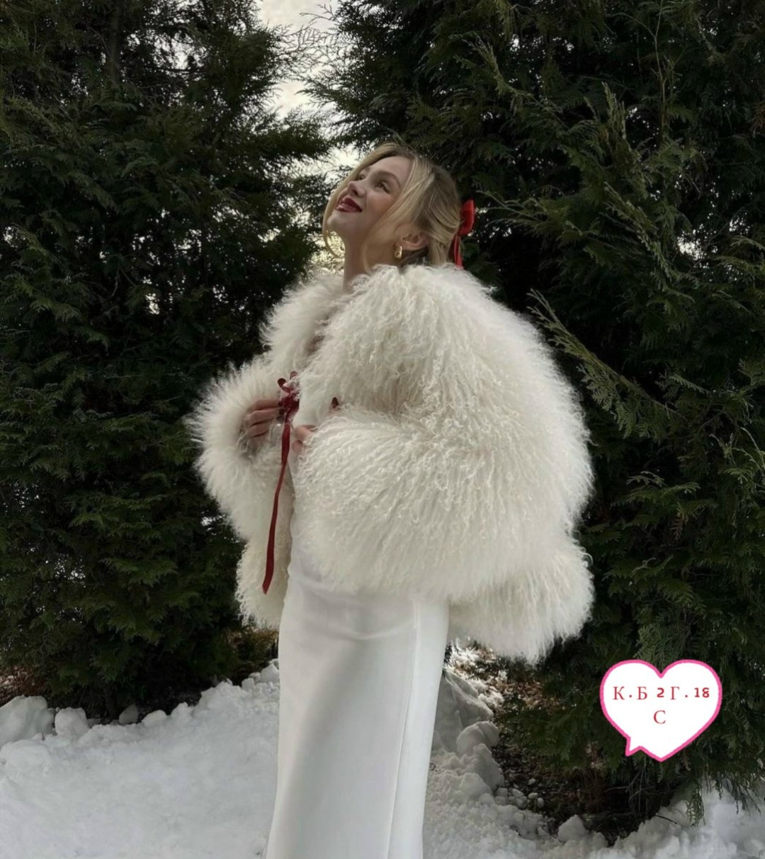 белая шуба,искусственная шуба,женская шуба,шубка,пушистое пальто