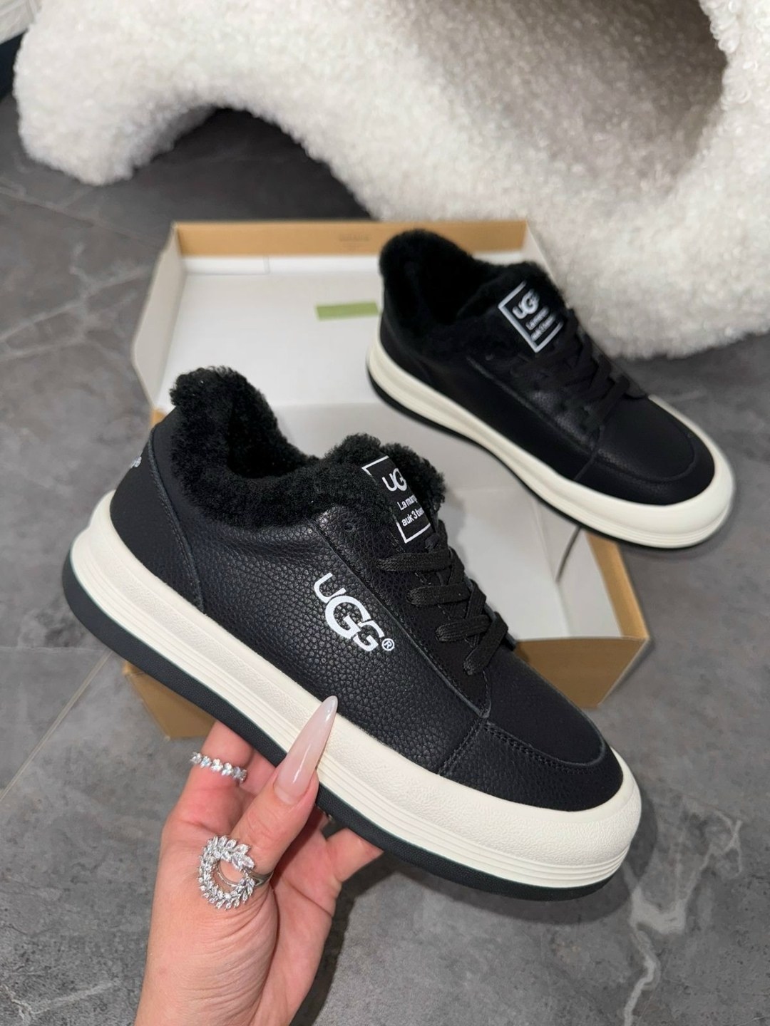 кроссовки ugg,,кроссовки женские зимние,зимние кроссовки,кроссовки женскиe