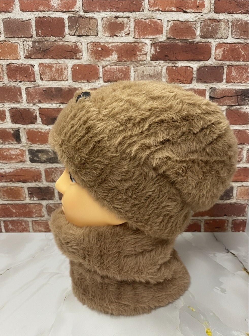 женская зимняя шапка,зимние теплые шапки,комплект шапки,плюшевая шапка,зимние шапки