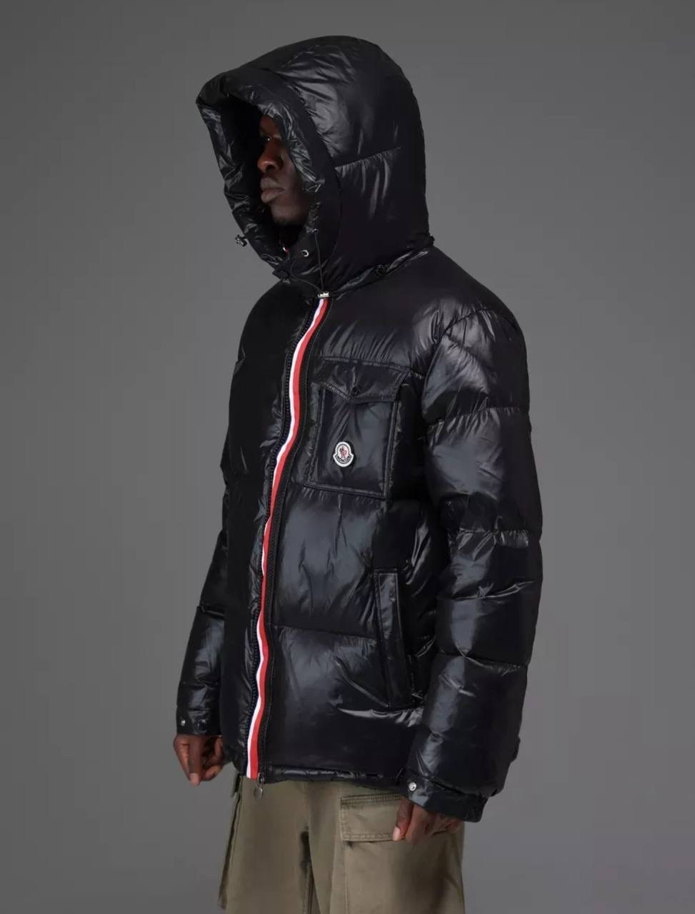 пуховик moncler мужской,moncler black down montbeliard jacket,moncler montbeliard,глянцевый пуховик монклер,пуховик moncler