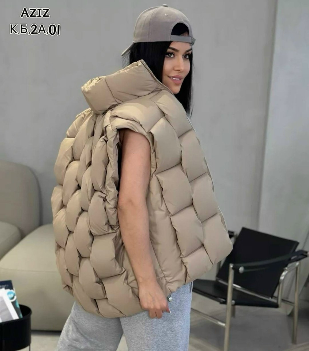 жилетка на синтепоне,стильная жилетка,жилетка женская,жилет повседневный,теплый жилет