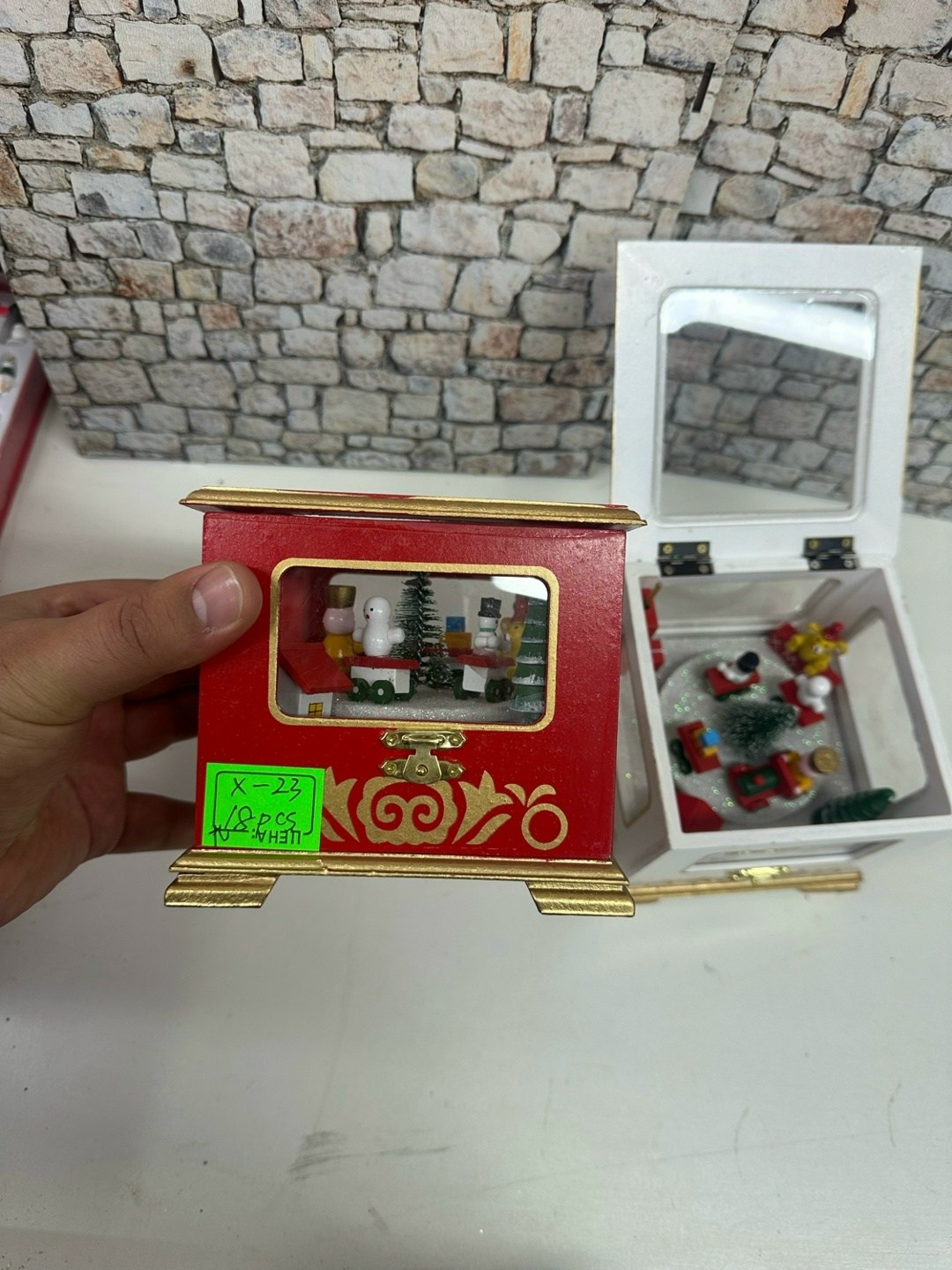 музыкальная шкатулка мини,игрушка,рождественская игрушка,шкатулка для украшении,мини шкатулка