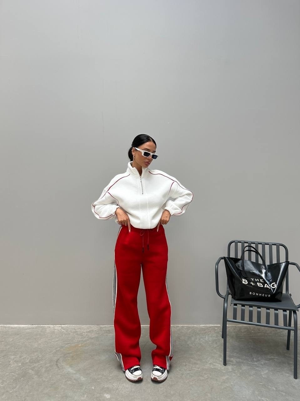 спортивные костюмы,спортивные костюмы женские,стильные костюмы,спортивная мода,костюм с лампасами