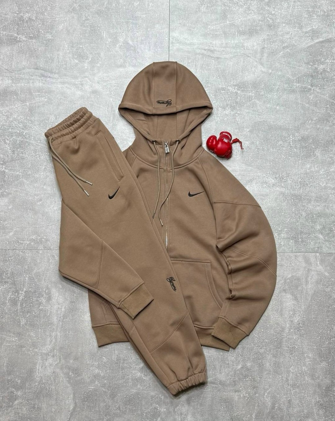 спортивные костюмы nike,спортивный костюм nike мужской,спортивный костюм nike на флисе,спортивные костюм,мужские спортивные костюмы