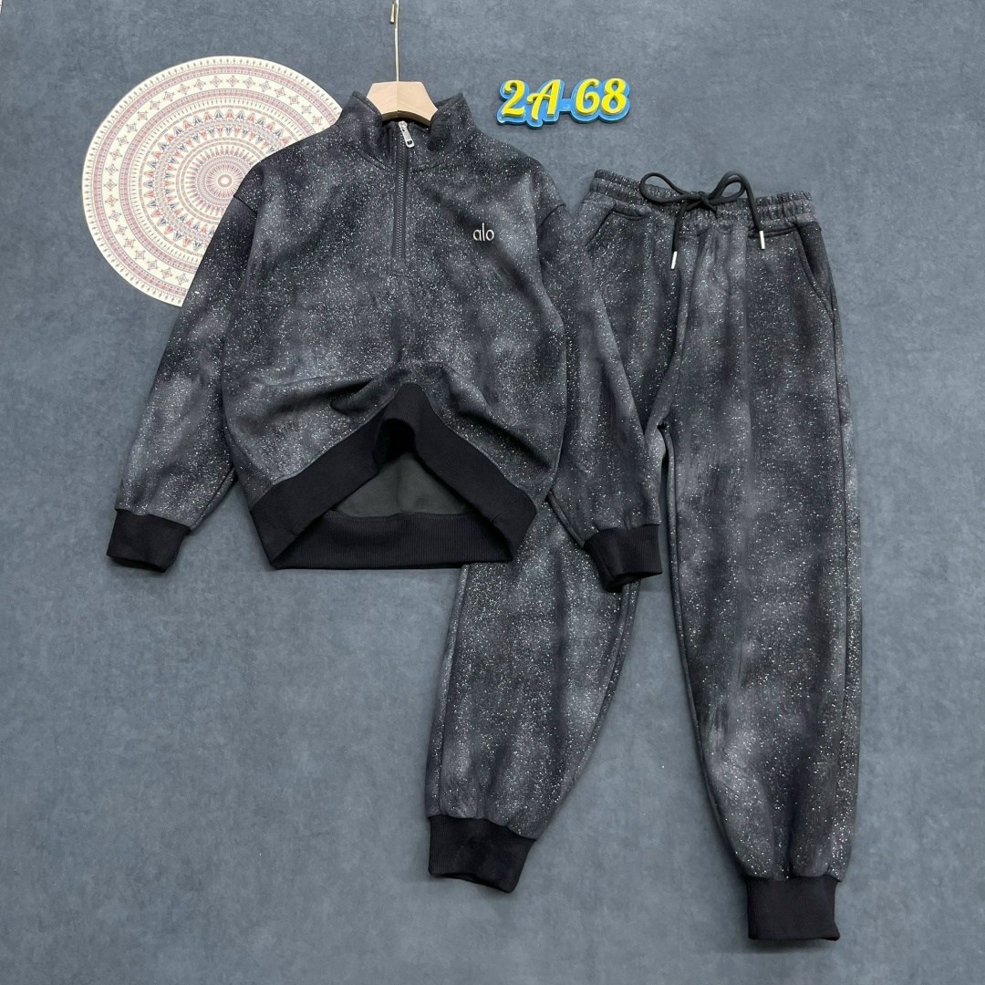 костюмы подростковые,костюмы комплекты,костюмы спортивные для девочки,спортивные костюмы