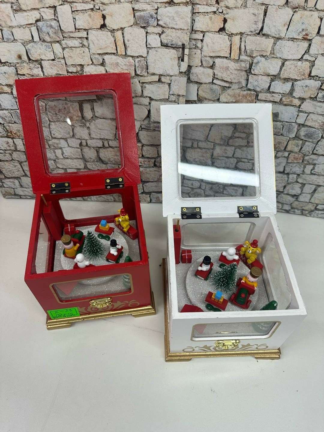 музыкальная шкатулка мини,игрушка,рождественская игрушка,шкатулка для украшении,мини шкатулка