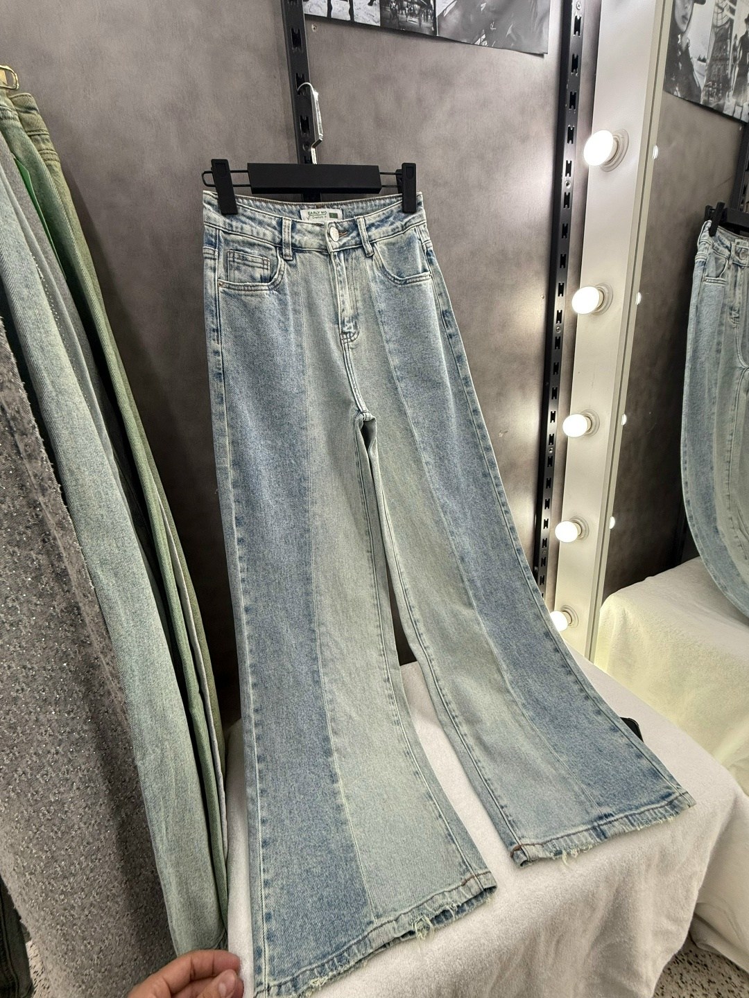 женские джинсы,брюки джинсы,джинсы джинсы,джинсы женские широкие,джинсы широкие