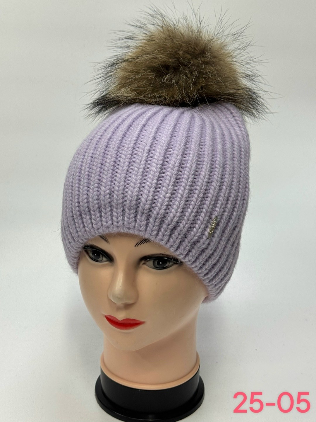 шапка женская,шапка женская зимняя с помпоном,женские зимние шапки,вязаная шапка женская,шапка женская с помпоном