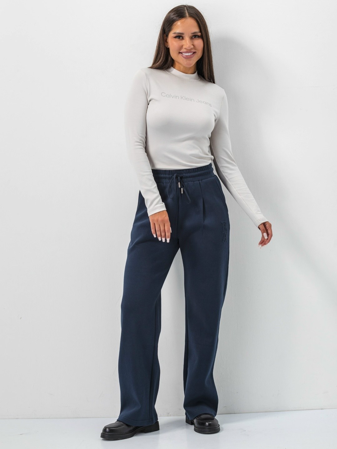 спортивные брюки,брюки классические,брюки женские,брюки модные,прямые брюки