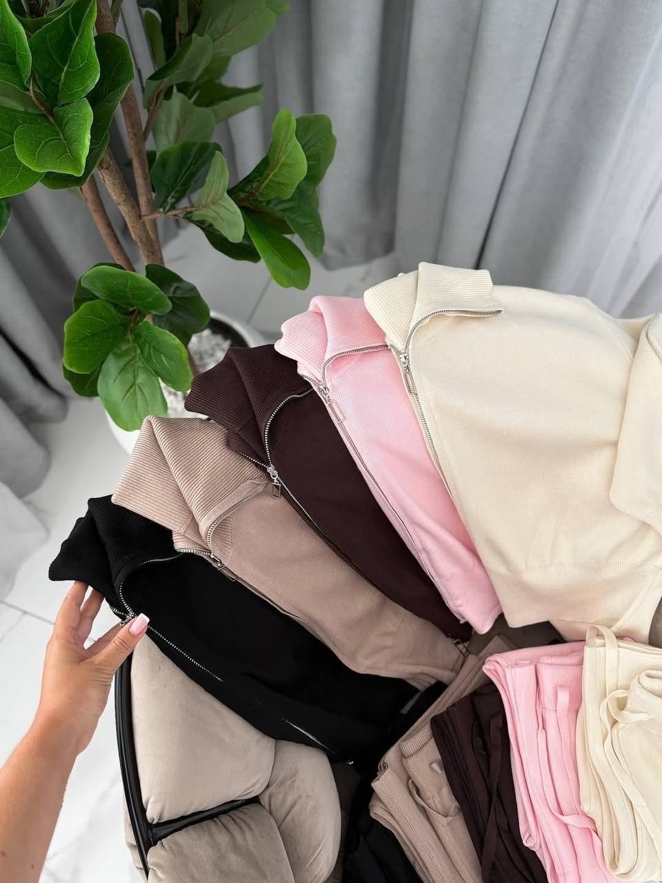 костюм на флисе,женский костюм на флисе,теплый костюм на флисе,костюм бежевый,cпортивный костюм женский на флисе