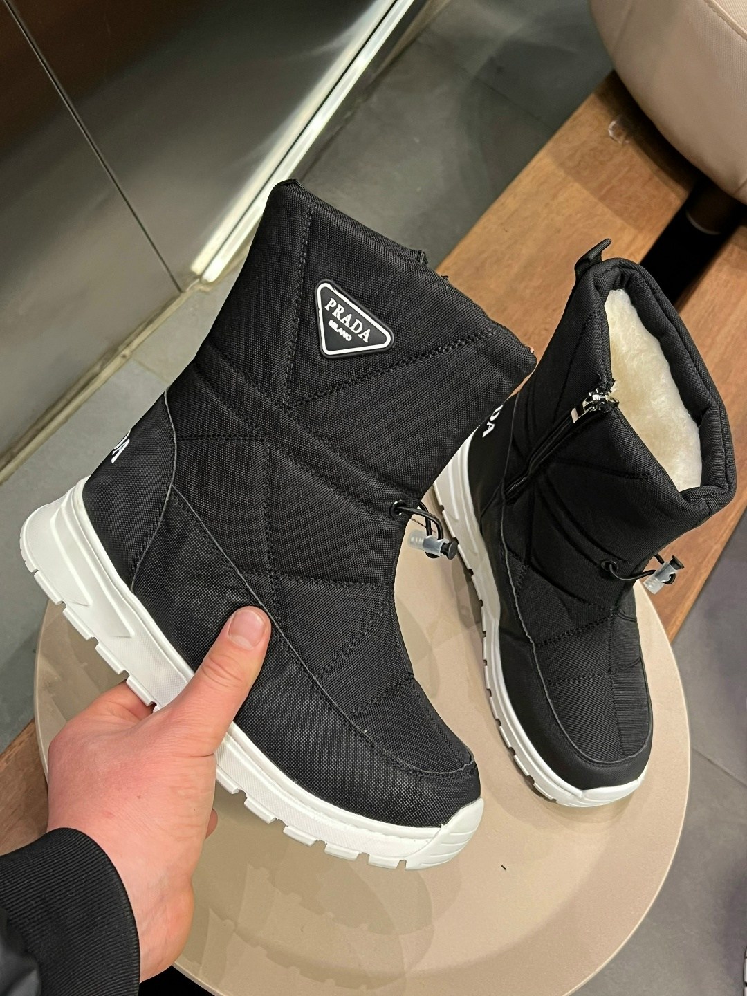 ,прада дутики женские зимние,зимние женские дутики,дутики детские зимнее,детские дутики