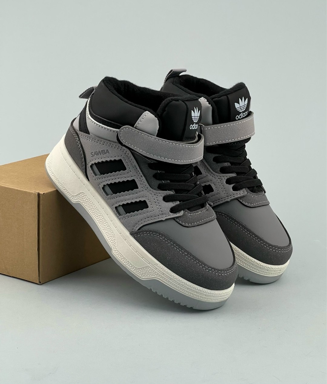 кроссовки adidas,кроссовки зимние adidas,,кроссовки закрытые,детские кроссовки adidas