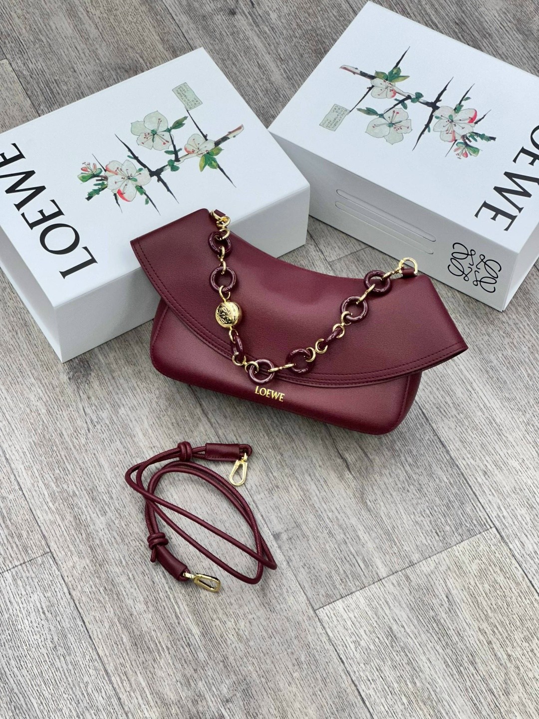 сумка,женская сумка брендовая,loewe сумка,сумки люкс,модная сумочка