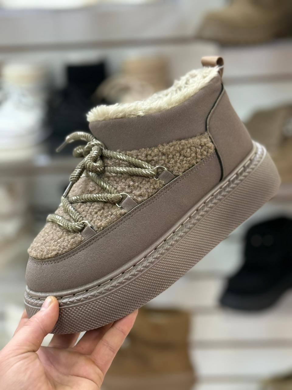 ,женские угги,женская зимняя ,зимняя ,меховая