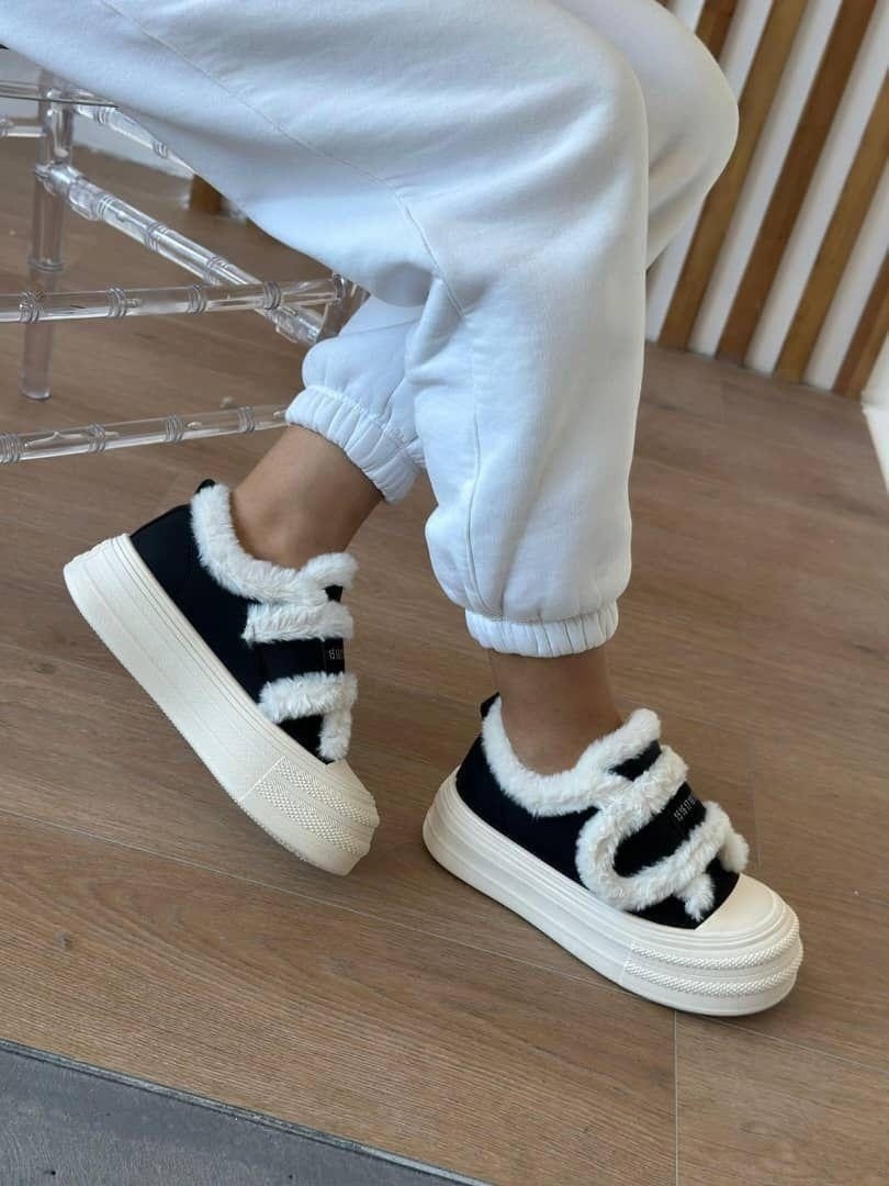 меховые кроссовки,,женские кроссовки,кеды на меху,кроссовки женские зимние