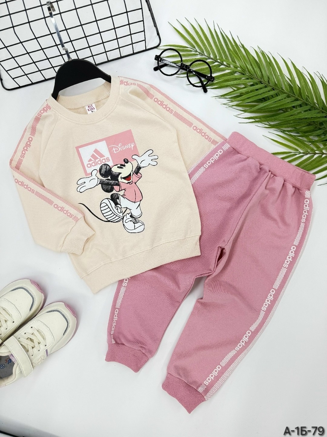 спортивные костюмы для девочек,комплект одежды для девочек,детские костюм на флисе,детские костюмы,костюм на флисе для девочки