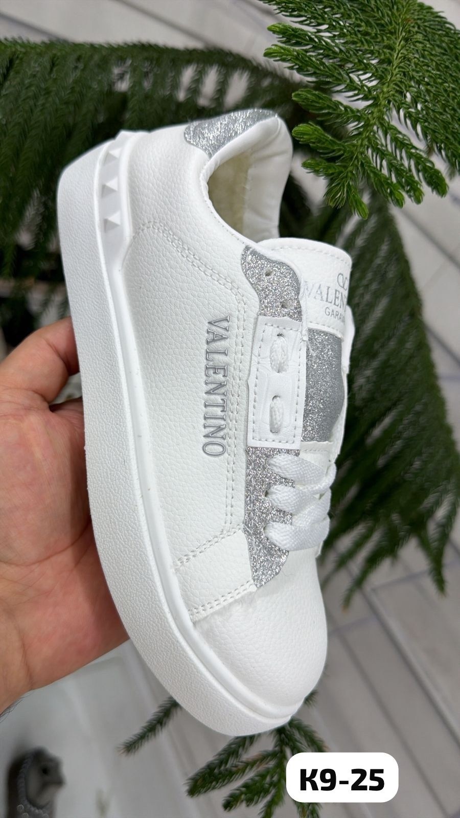 ,кеды valentino,обуви,кроссовки valentino,женская