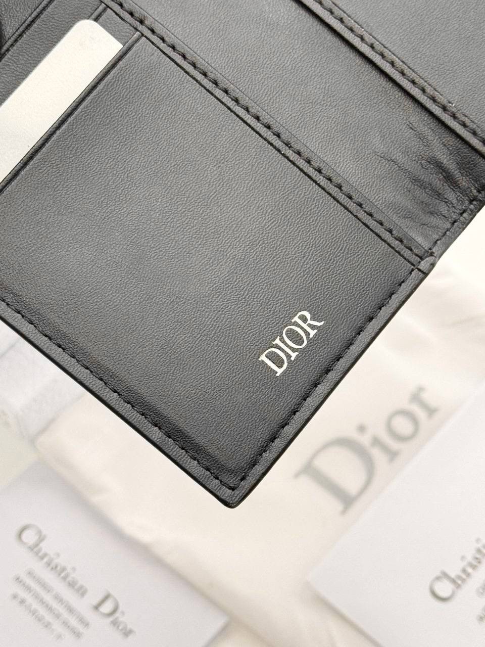 кошелек диор,кошелек dior,мужские кошельки,мужские портмоне,кошелек из натуральной кожи dior