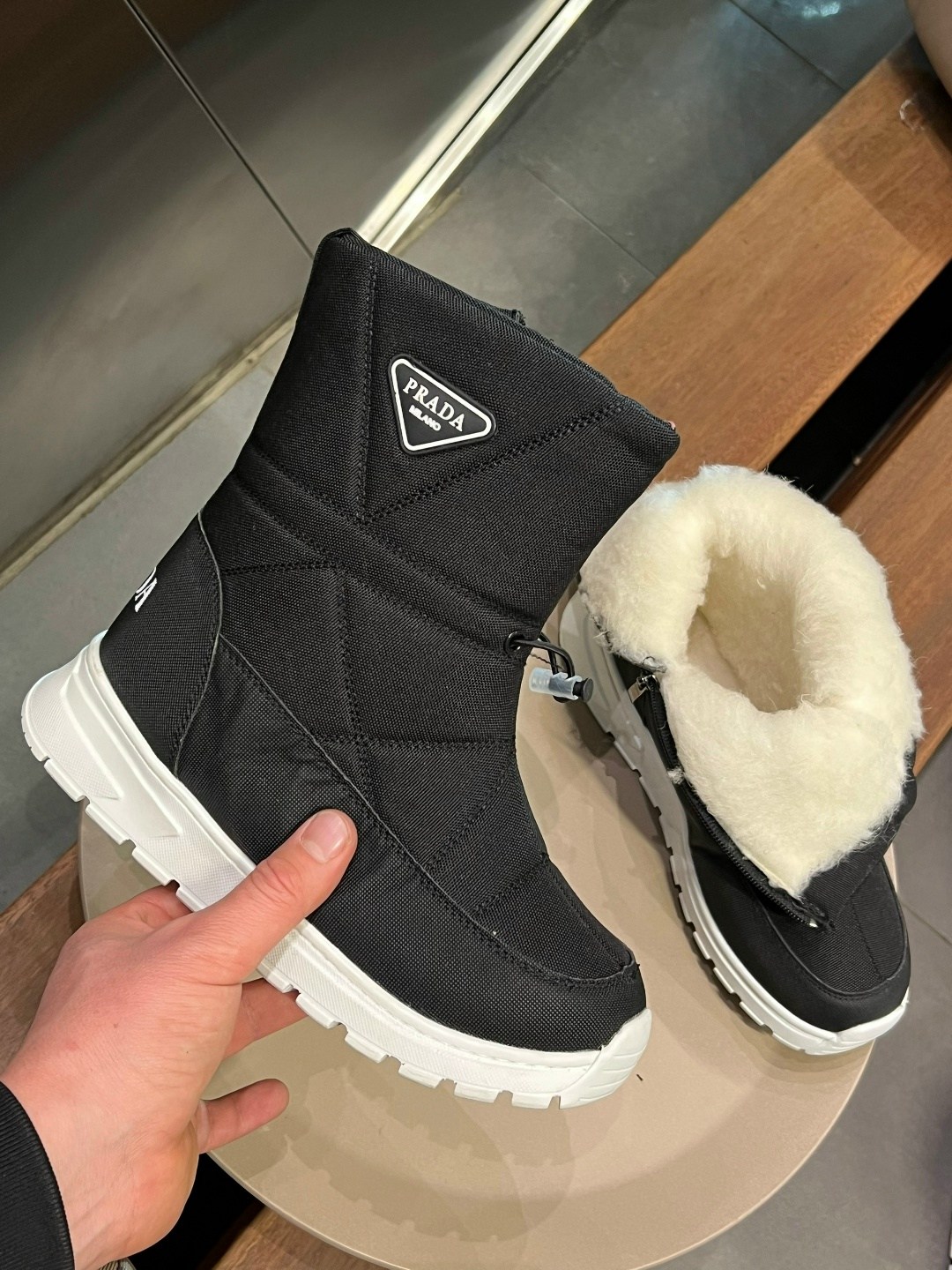 ,прада дутики женские зимние,зимние женские дутики,дутики детские зимнее,детские дутики