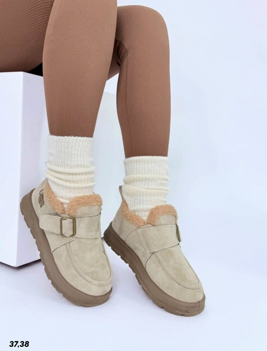 женские угги,,теплая ,меховая , повседневные