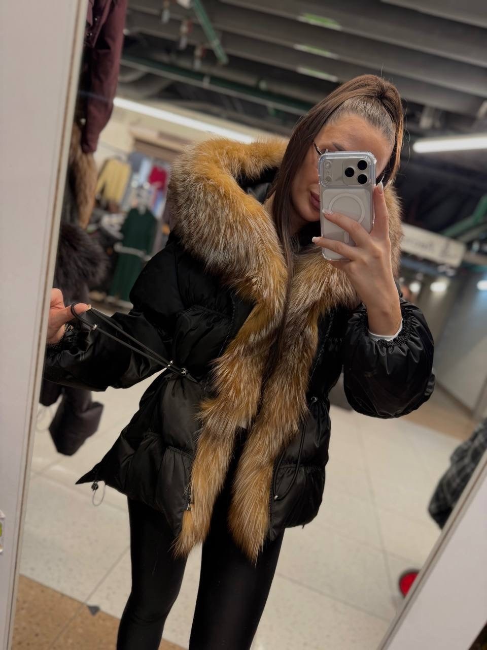 пуховики с натуральным мехом,пуховики с мехом,пуховик с натуральным мехом женский,женские пуховики,куртка с мехом