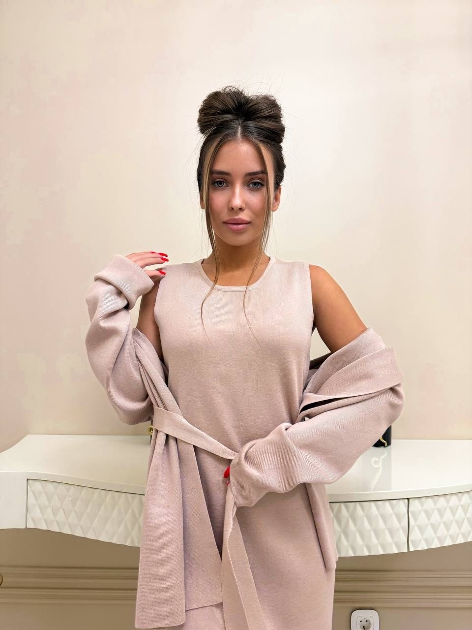 костюм с кардиганом,кардиган с поясом,трикотажные костюмы,кардиган с юбкой,кардиган