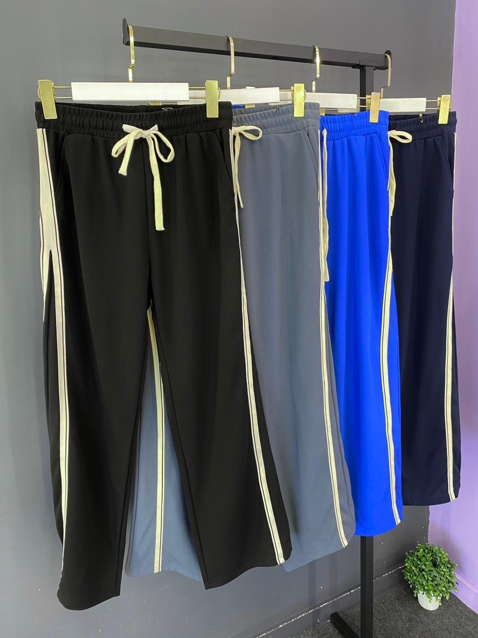 брюки спортивные,cпортивные штаны женские,брюки с полоской,брюки модные,штаны с полосками