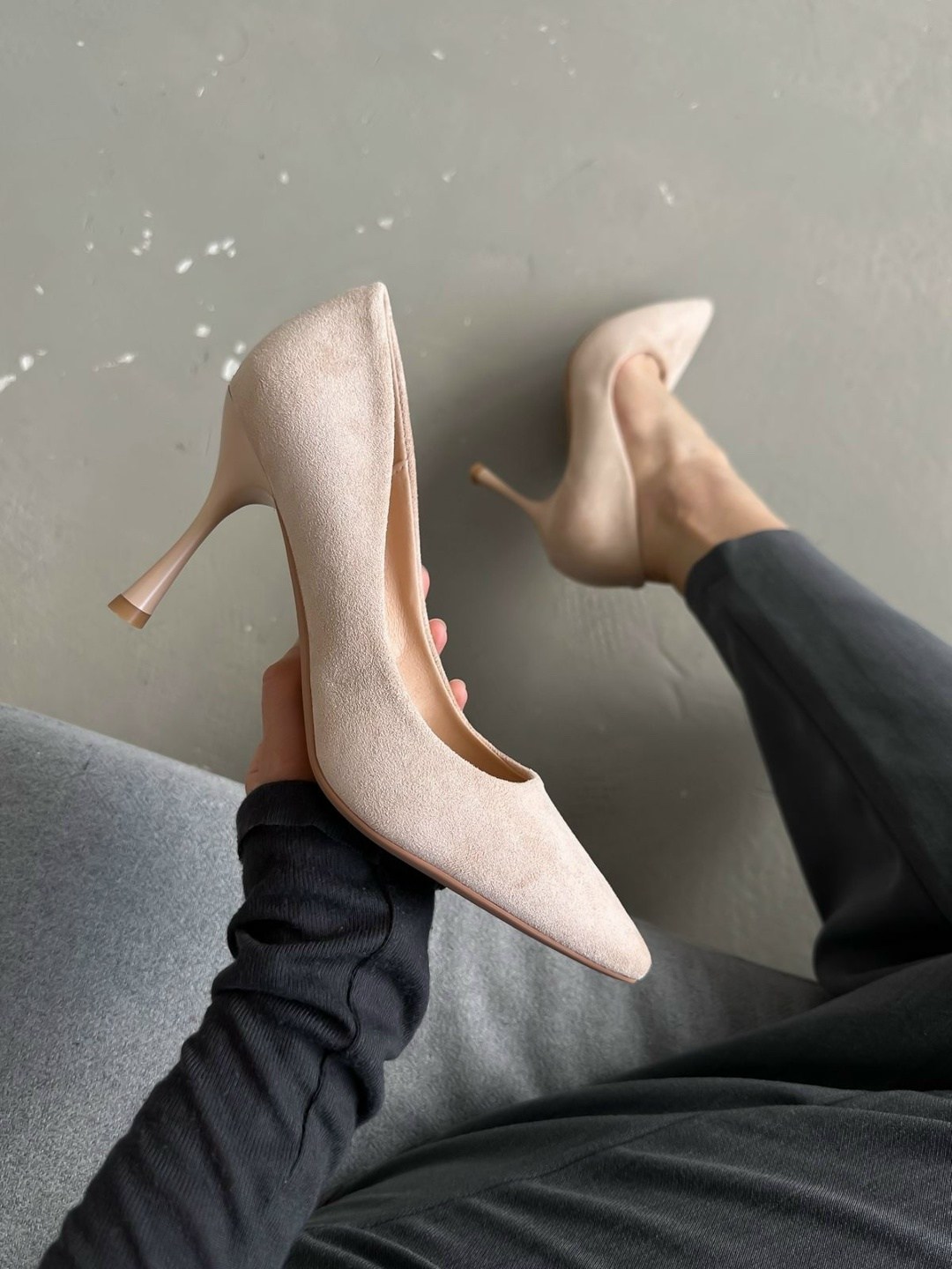 бежевые туфли,туфли лодочка,туфли лодочки женские,бежевые туфли на каблуке,замшевые туфли